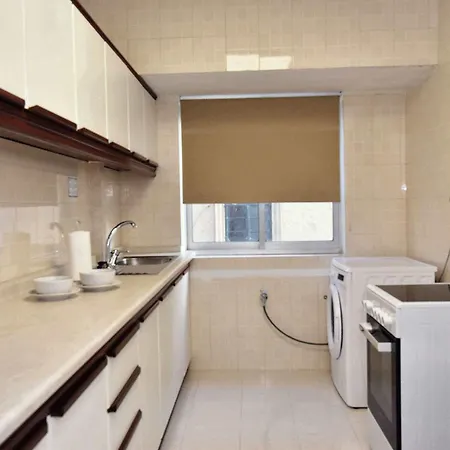 شقة Sea View Spacious 2 Bedroom مسيدا
