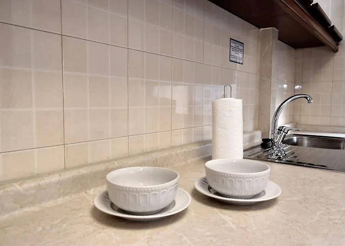 Sea View Spacious 2 Bedroom Apartment